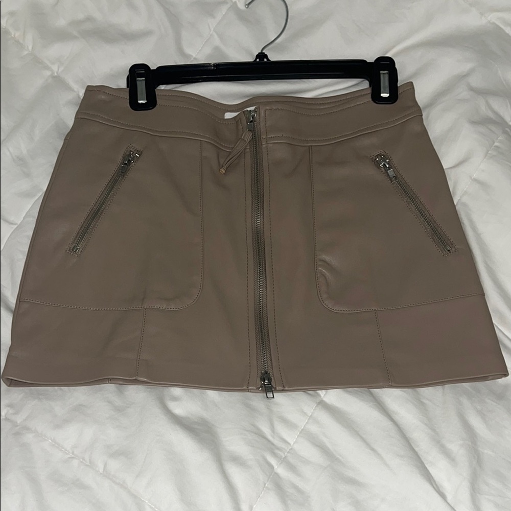 Stylish Tan Women's Skirt